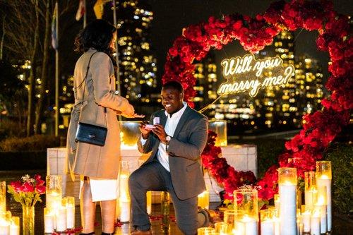 carousel-hero-element image-0