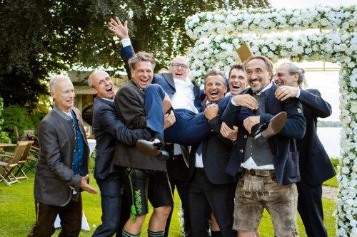 mobile - carousel-hero-element image-2