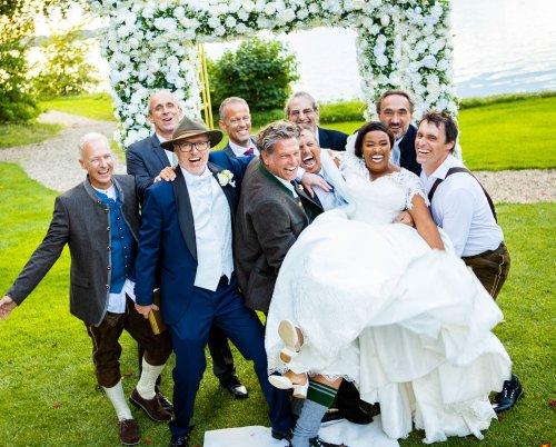 mobile - carousel-hero-element image-0