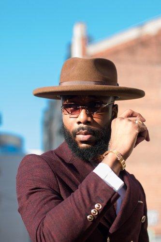 mobile - carousel-hero-element image-6